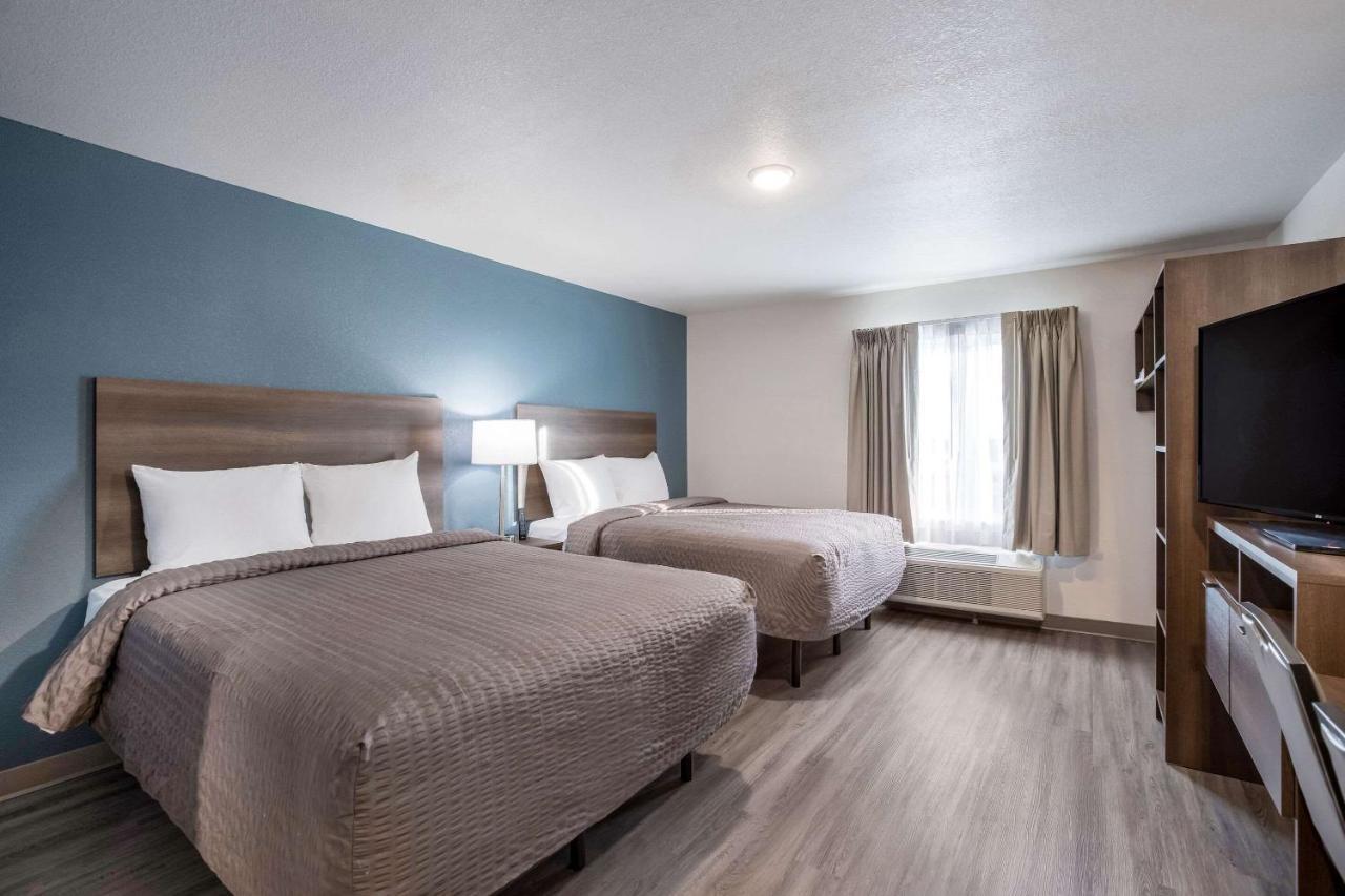 Woodspring Detroit 2*